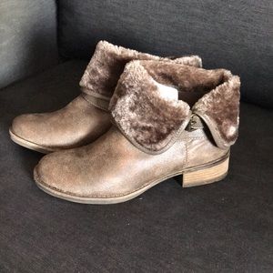 NIB Furry Ankle Boot